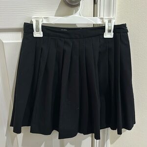 black zara pleated skort